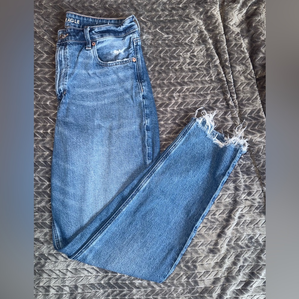 American Eagle Blue Distressed Denim Jeans